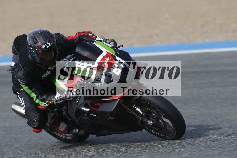 /Archiv-2024/02 29.01.-02.02.2024 Moto Center Thun Jerez/Gruppe gruen-green/641